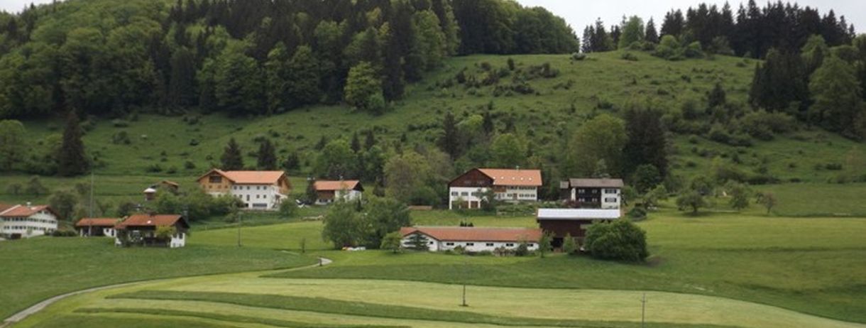 Bild: "Bauernhofgruppe" / LEL Schwäbisch Gmünd / Renate Heckele - LRA Ludwigsburg